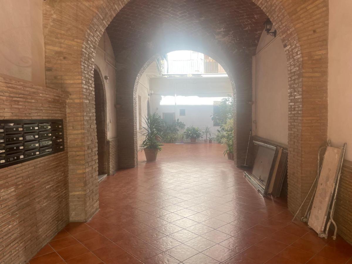 Be Your Home - Grazioso Monolocale Tra Porto E Stazione Civitavecchia Exterior foto