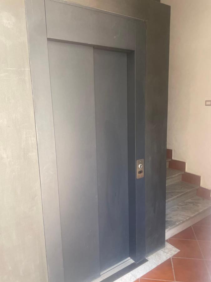Be Your Home - Grazioso Monolocale Tra Porto E Stazione Civitavecchia Exterior foto